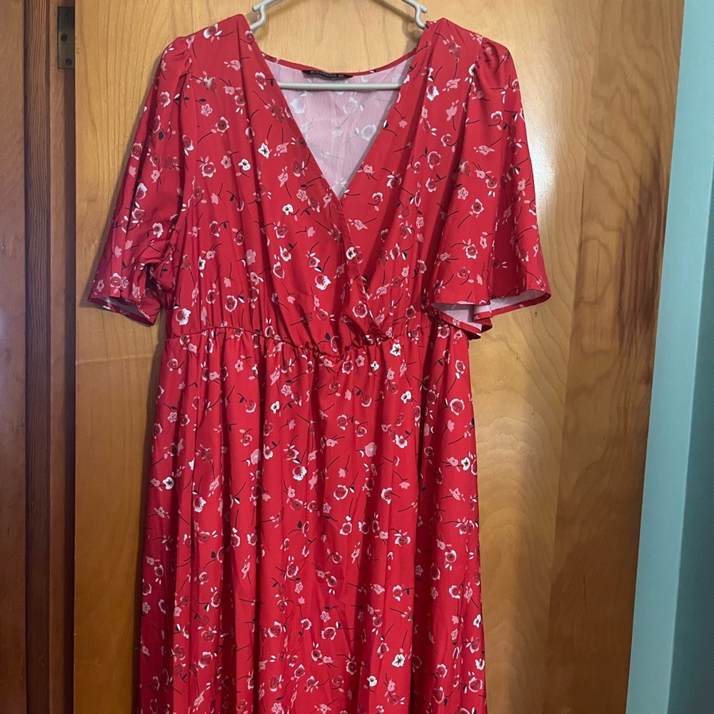 BloomChic Red Floral Women's Dress